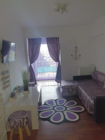 Apartament cu 2 camere nedecomandat, mobilat în Central