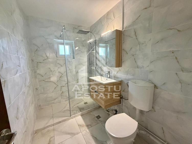 Apartament cu 2 camere semidecomandat în Soarelui