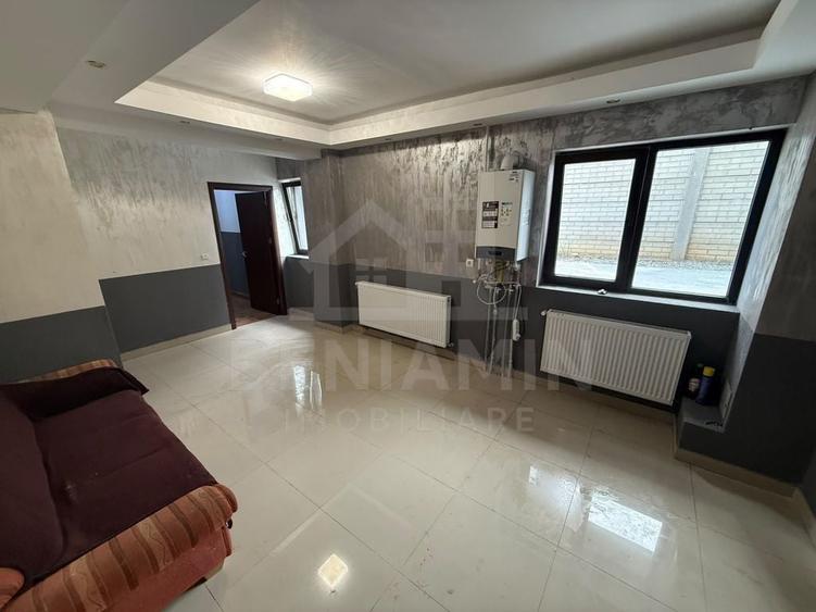 Apartament cu 2 camere semidecomandat în Central