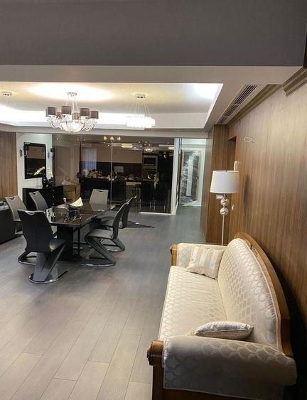 Apartament cu 4 camere decomandat în Herăstrău