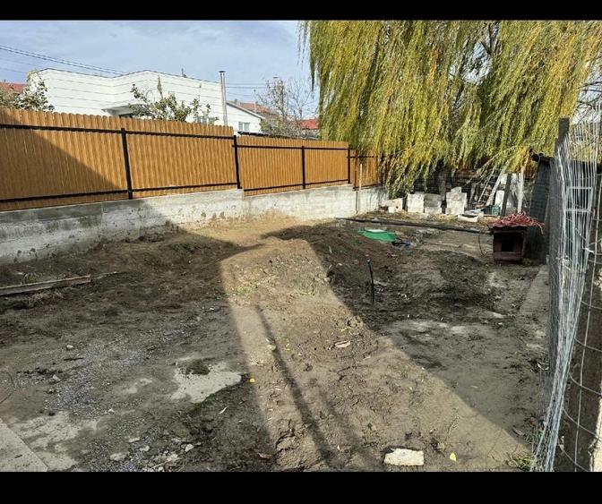 Casă individuală cu 3 camere cu Canalizare în Central