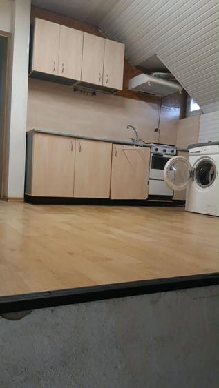 Apartament cu 2 camere semidecomandat în Bucșinescu