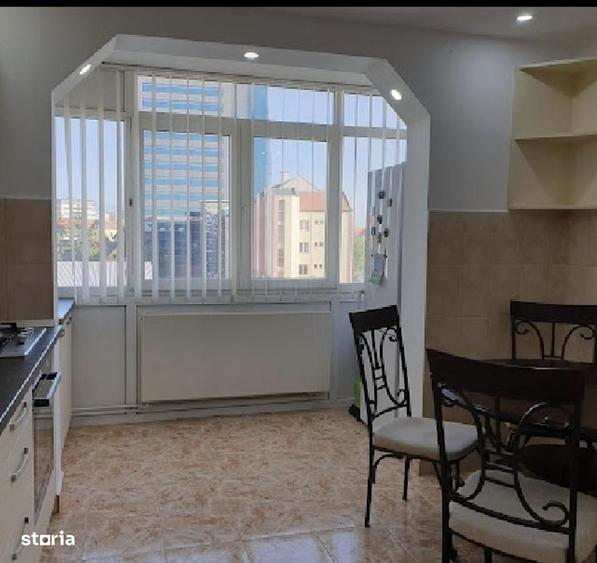 Apartament cu 2 camere decomandat în Sub Arini
