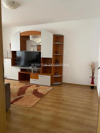 Inchiriere apartament 2 camere Rasnov