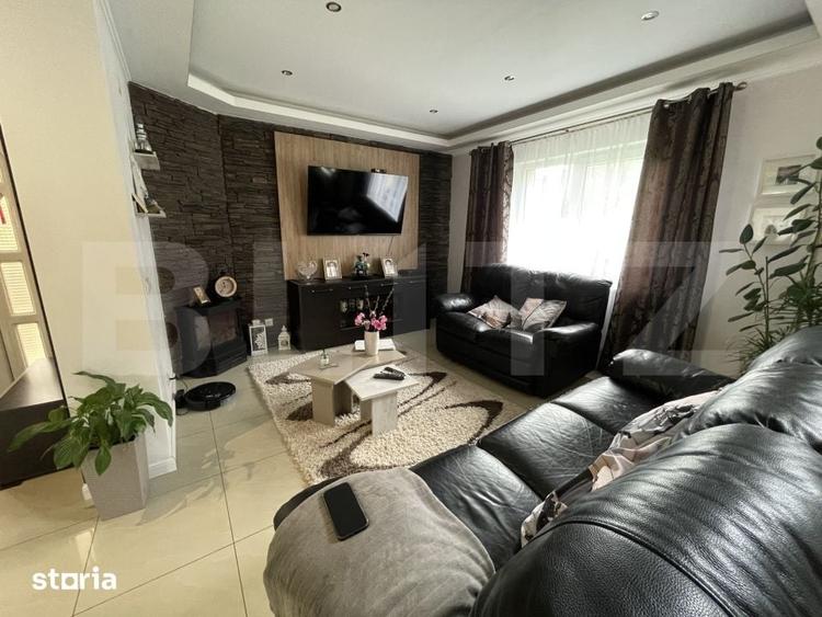 Casă cu 6 camere cu Teren 450 Mp în Central
