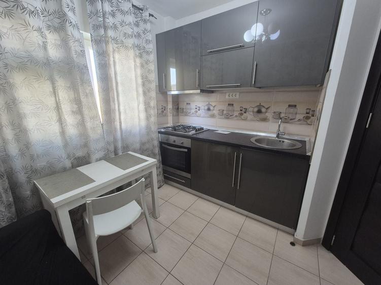 Garsonieră decomandată, mobilată în Iancului