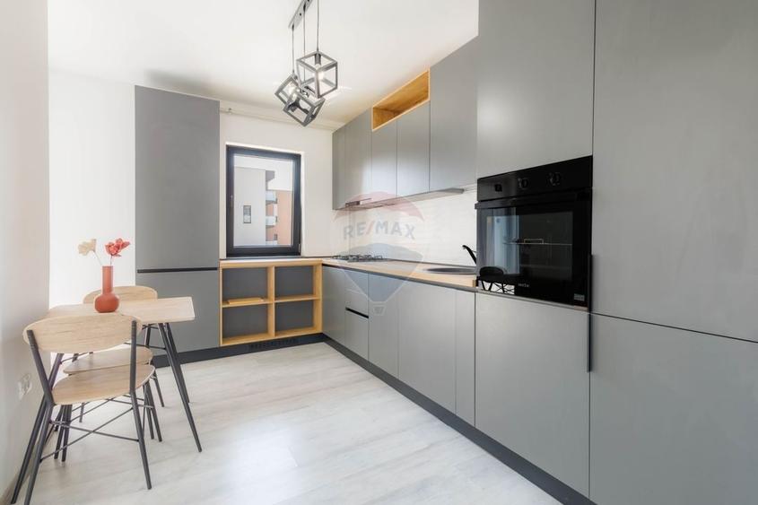 Apartament cu 2 camere în Cristian
