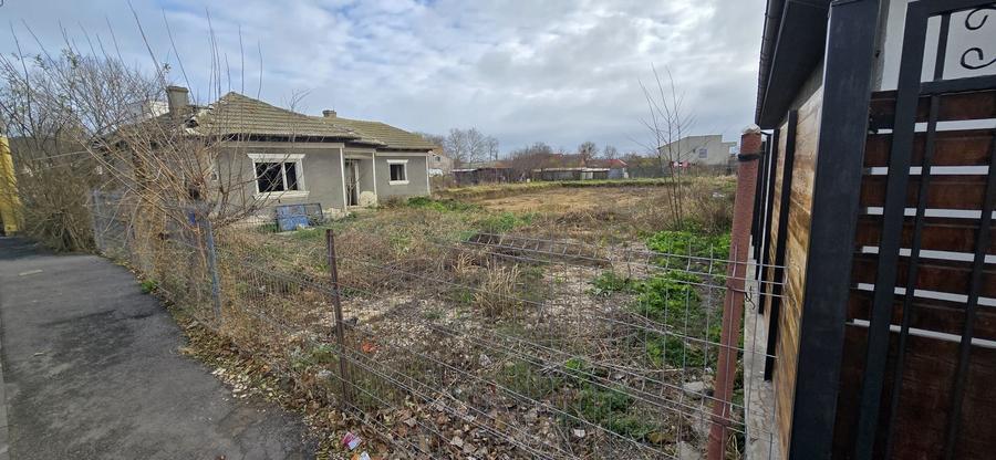Teren Construcții intravilan de 1500 mp, în Palazu Mare