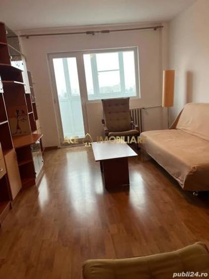 Apartament cu 3 camere decomandat, mobilat în Lacul Tei