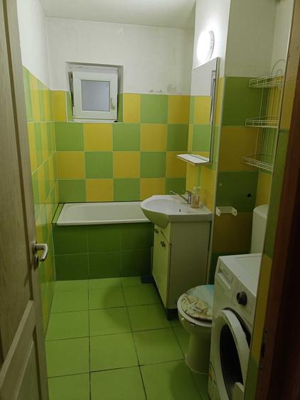 Garsonieră decomandată în Buziașului