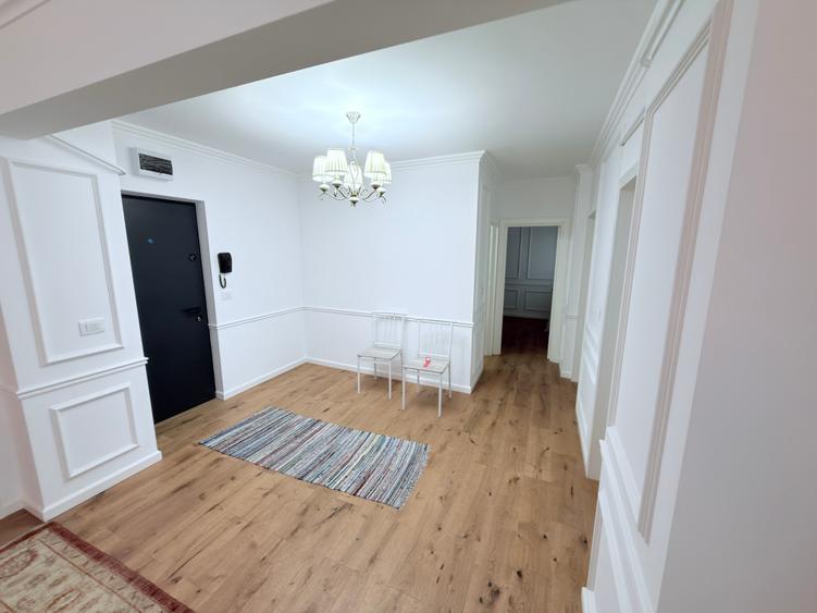 Apartament cu 3 camere în Central