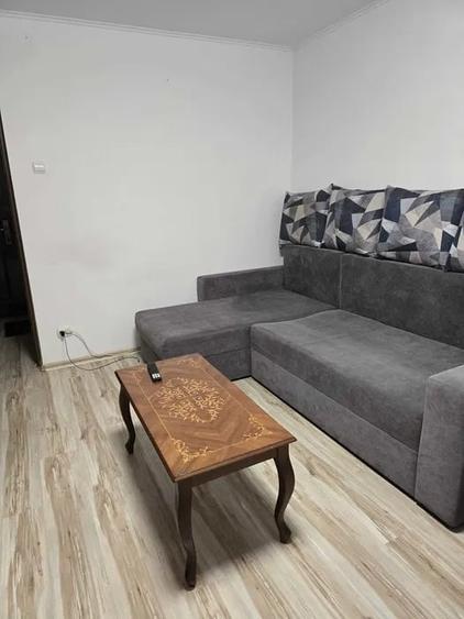 Garsonieră decomandată, mobilată în Lujerului