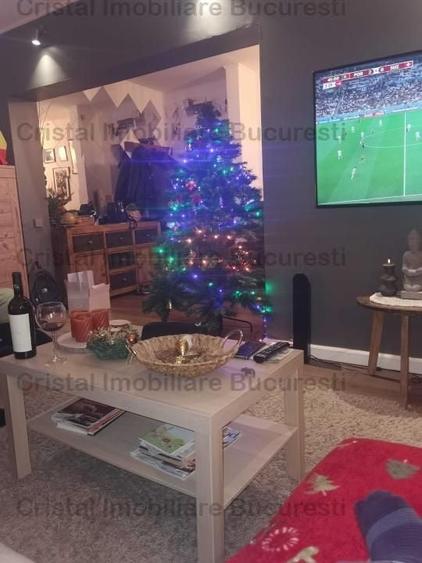 Apartament cu 4 camere semidecomandat, mobilat în Gorjului