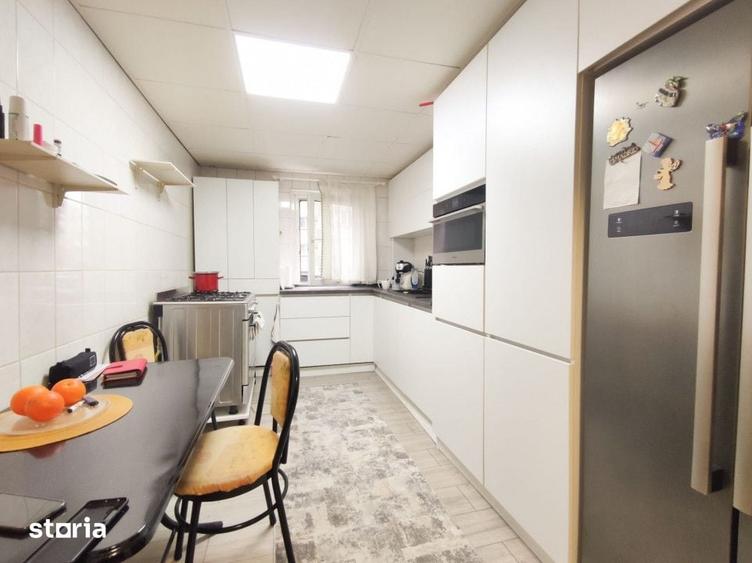 Apartament cu 4 camere decomandat în Mănăștur