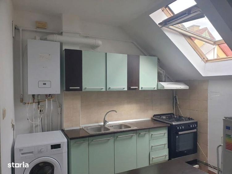 Apartament cu 3 camere decomandat în Păcurari