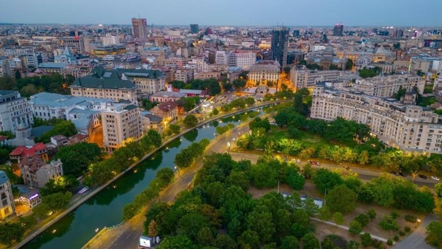 Spațiu comercial, de 350 mp, în Libertății