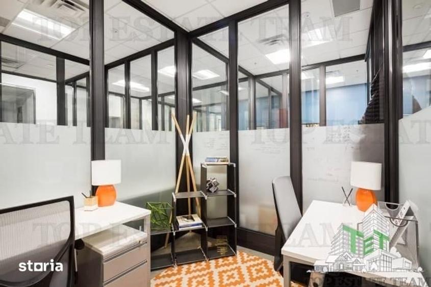 Spațiu comercial, de 300 mp, în Romană