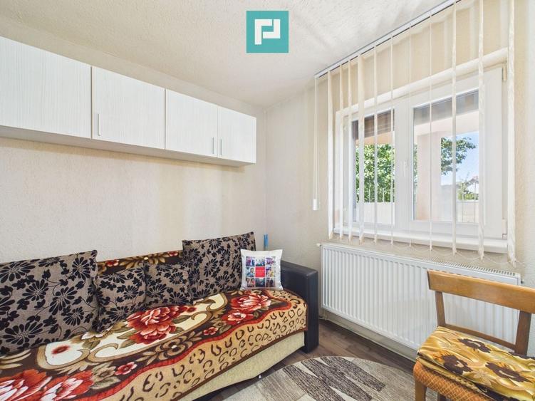 Casă individuală cu 5 camere cu Canalizare în Utvin