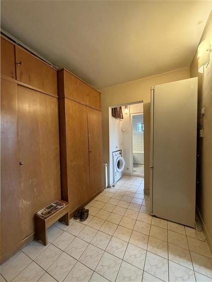 Apartament cu 2 camere decomandat în Nicolina