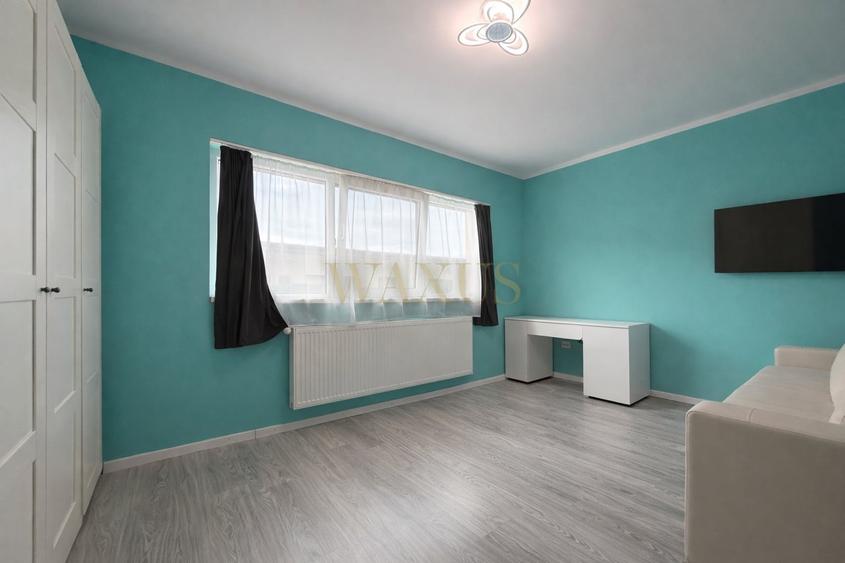 Duplex cu 5 camere cu Canalizare în Florești
