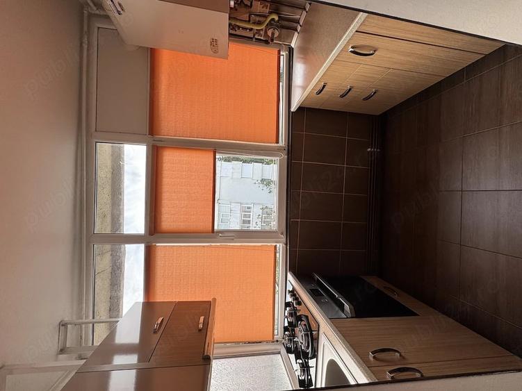 Apartament cu 2 camere decomandat în Popa Șapcă