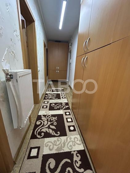 Apartament cu 2 camere decomandat, mobilat în Ștrand