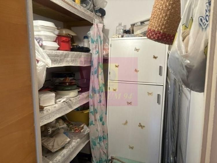 Apartament cu 3 camere decomandat în Drumul Sării