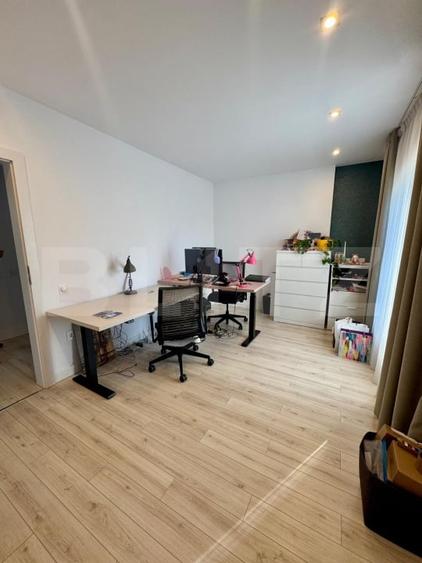 Duplex cu 4 camere cu Garaj în Iris