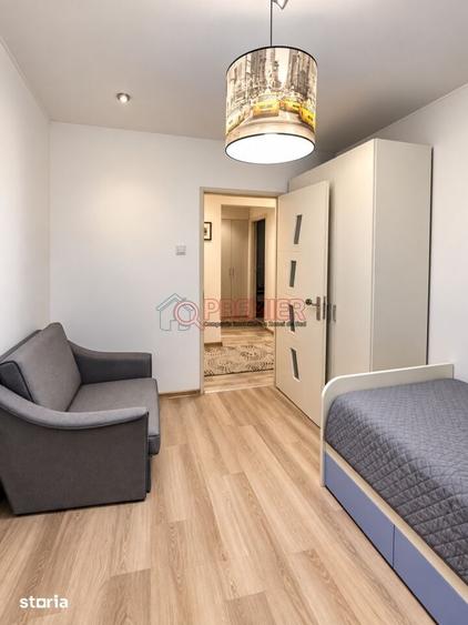 Apartament cu 3 camere decomandat în Berceni