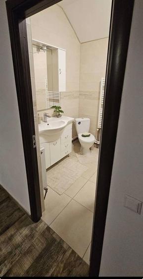 Casă cu 4 camere cu Teren 605 Mp în Central