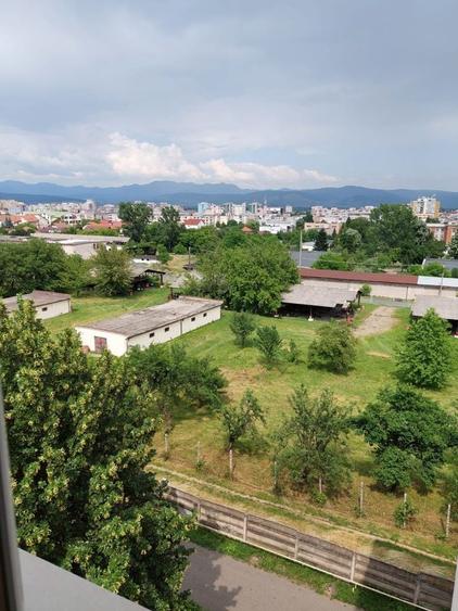 Apartament cu 2 camere decomandat în Titu Maiorescu