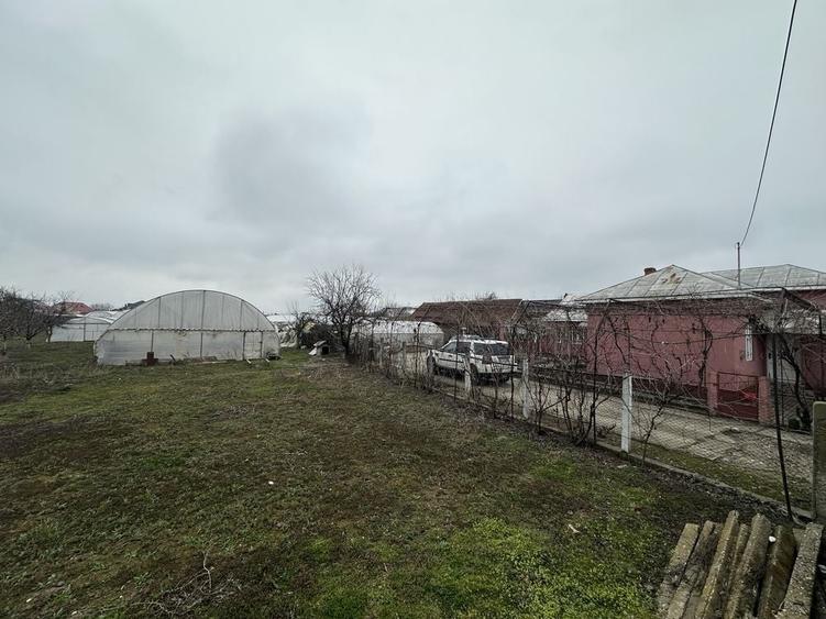 Casă cu 4 camere în Izbiceni