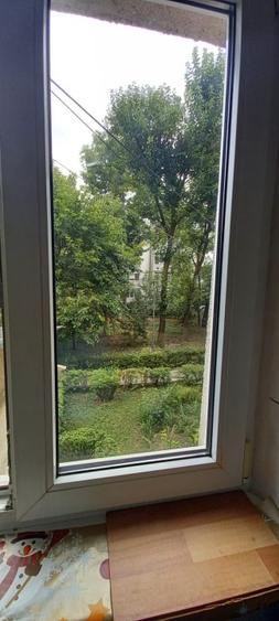 Apartament cu 2 camere decomandat în Banca Națională