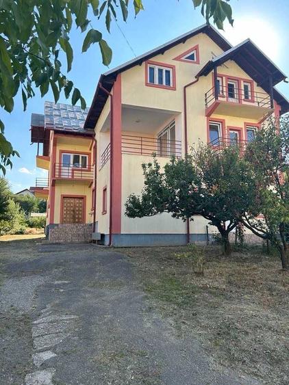 Spațiu comercial, de 550 mp, în Găvana