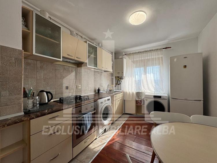 Apartament cu 2 camere decomandat în Cetate