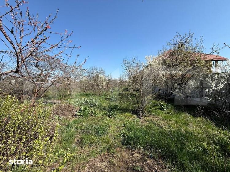 Casă cu 3 camere cu Teren 2800 Mp în Central