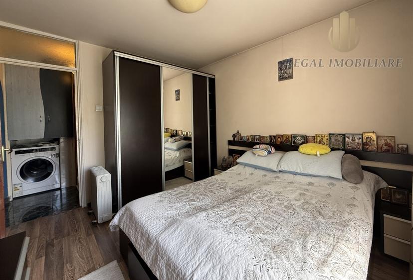 Apartament cu 3 camere decomandat, mobilat în Rahova