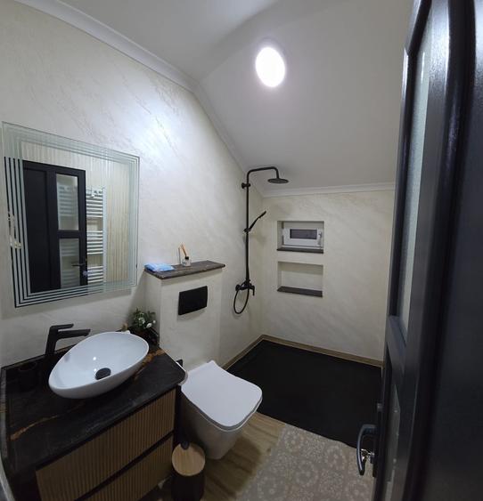 Casă cu 4 camere în Brădețelu