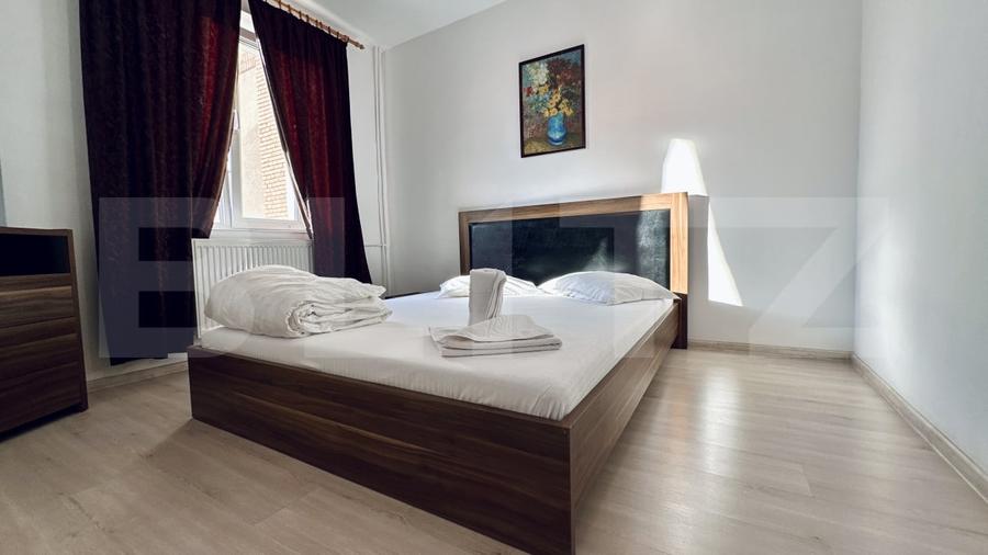 Apartament cu 3 camere, decomandat, etaj 3/4, dublă orientare, Rogerius - 2