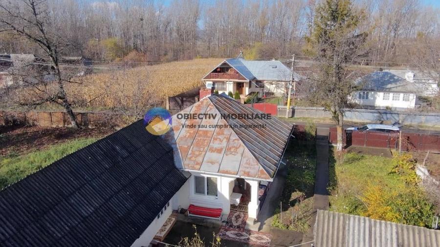 Casă cu 3 camere cu Teren 5062 Mp în Central