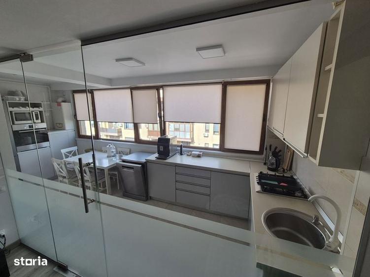 Apartament cu 3 camere în Central