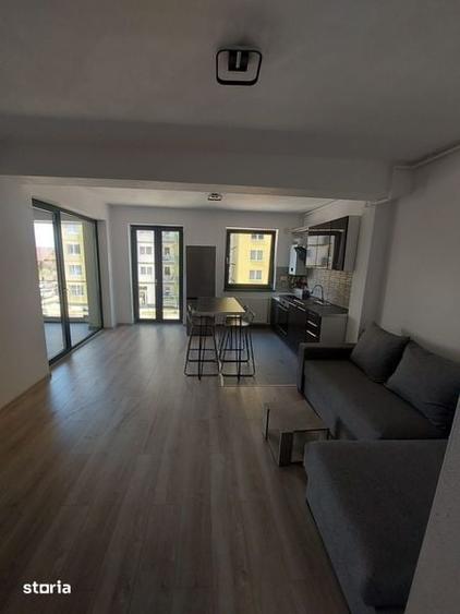 Apartament cu 2 camere decomandat în Centrul Istoric