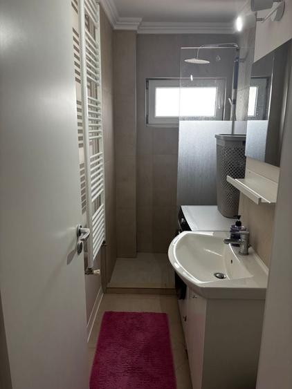 Apartament cu 3 camere decomandat în Șagului