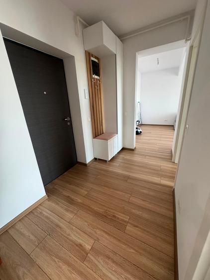 Apartament cu 2 camere decomandat în Drumul Taberei