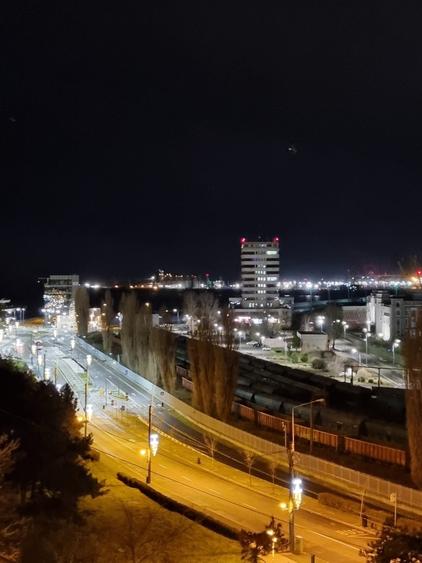 Apartament cu 2 camere semidecomandat în Peninsula