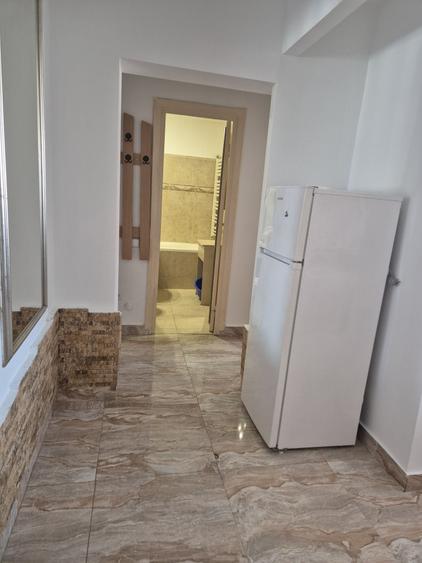 Inchiriez apartament in Deva, central, 2 camere decomandat - 8