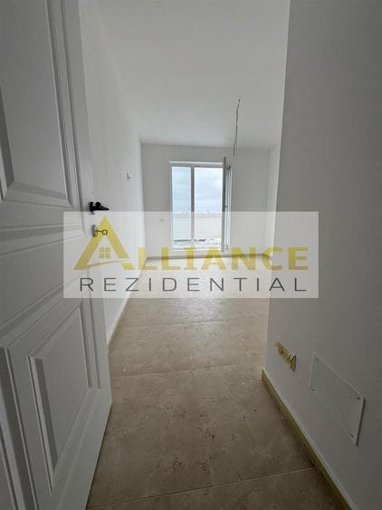 Apartament cu 2 camere decomandat în Metalurgiei