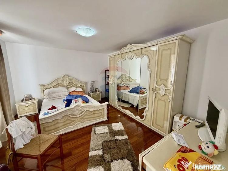 Casă cu 4 camere cu Teren 1300 Mp în Jariștea