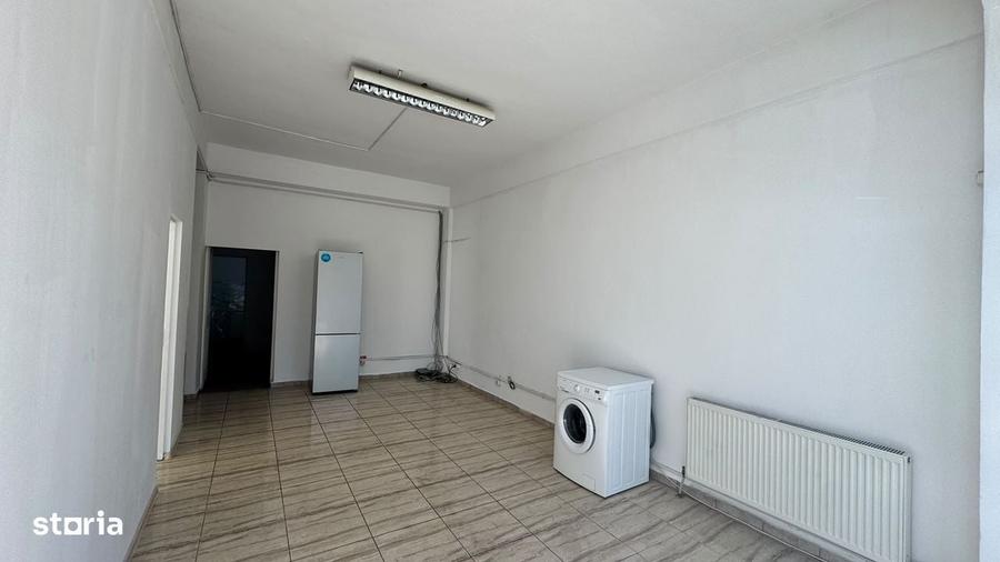 Spațiu comercial, de 161 mp, în Iosia