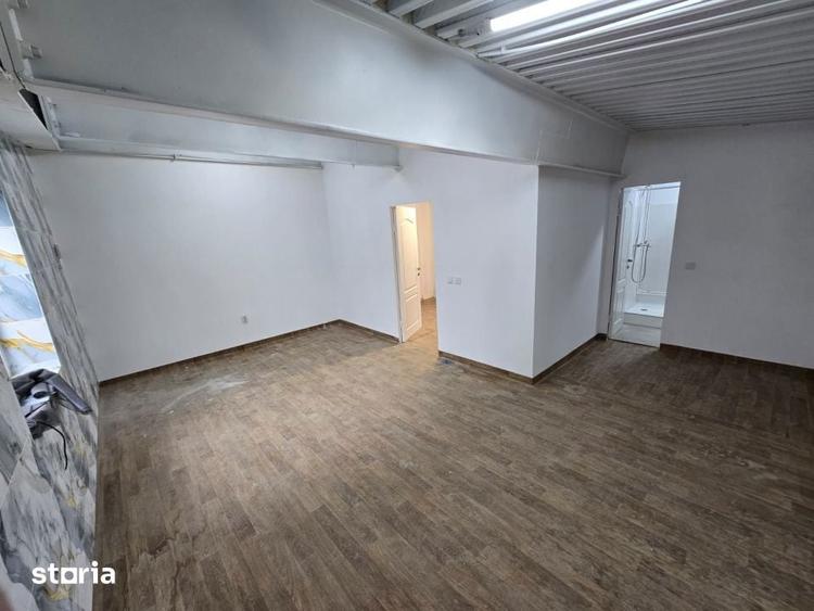 Spațiu comercial, de 64 mp, în Zona industrială